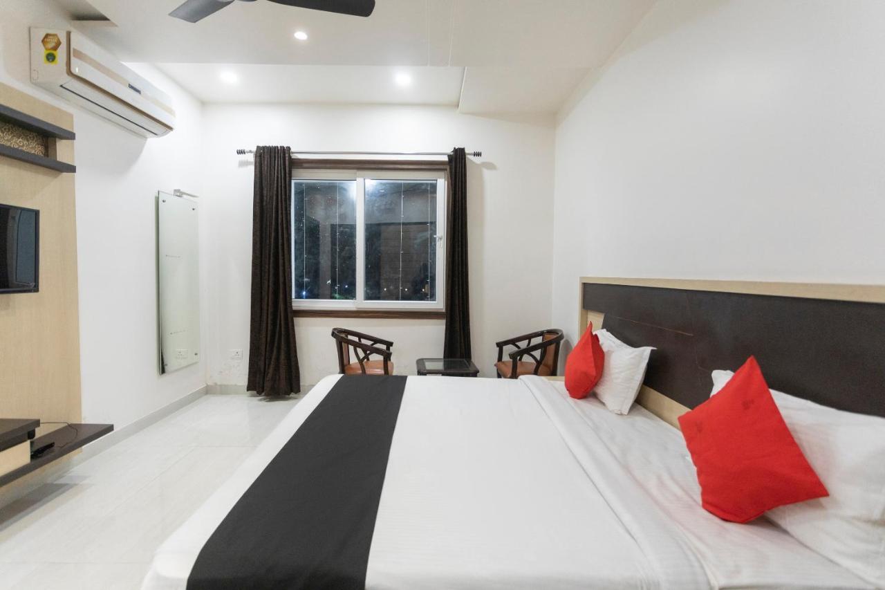 Capital O 69415 Green View Resort Alīgarh Εξωτερικό φωτογραφία
