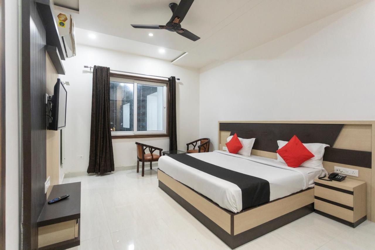 Capital O 69415 Green View Resort Alīgarh Εξωτερικό φωτογραφία